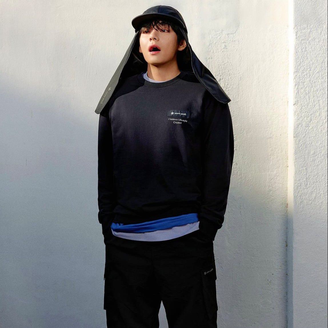 V (防弹少年团)的最新活动照片