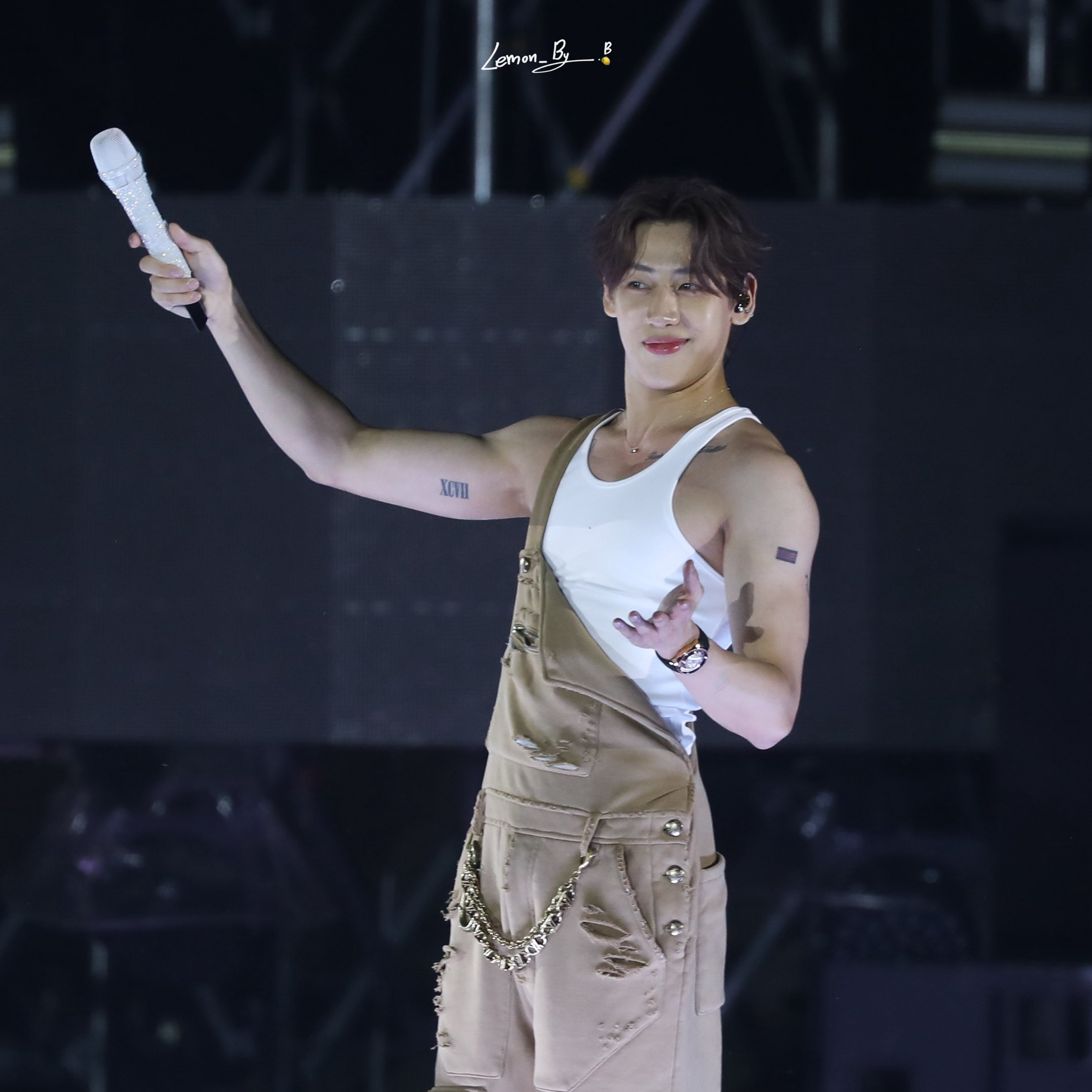 A moment captured by Bambam (GOT7)'s fan