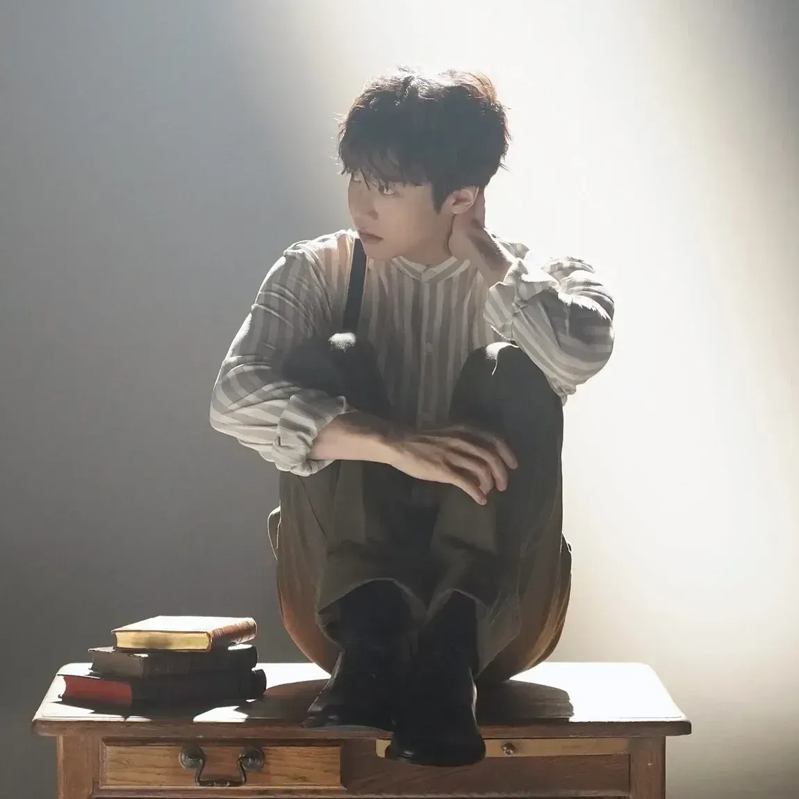 Recent activity shot of Jinho (PENTAGON)