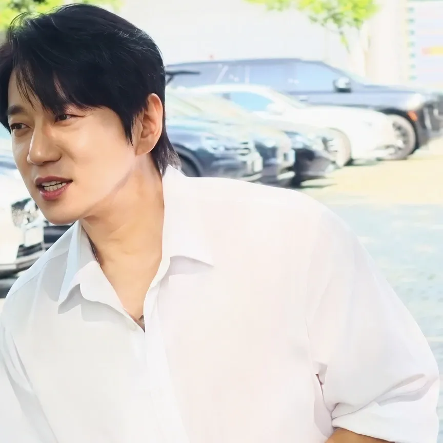 Momen yang diabadikan oleh penggemar Hwang Chiyeol