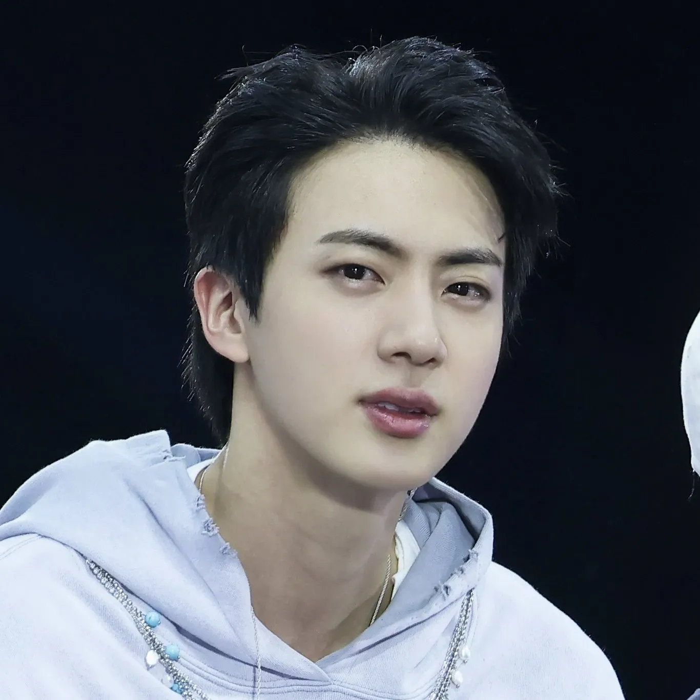 Foto terbaru Jin (BTS)