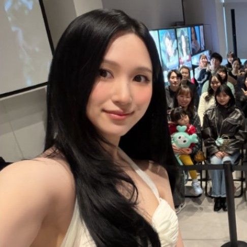 Mina (TWICE)粉絲拍下的瞬間