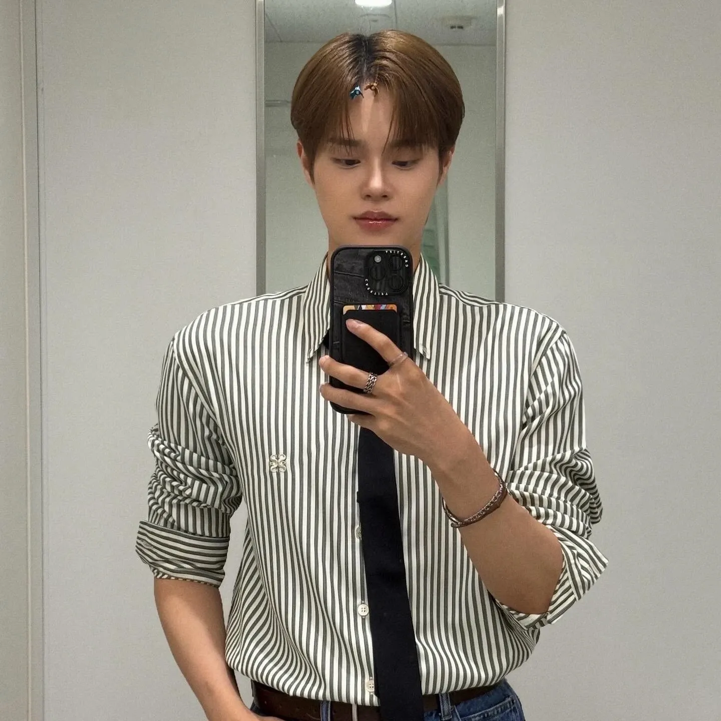 Behind-the-scenes cut of Lee Daehwi (AB6IX)
