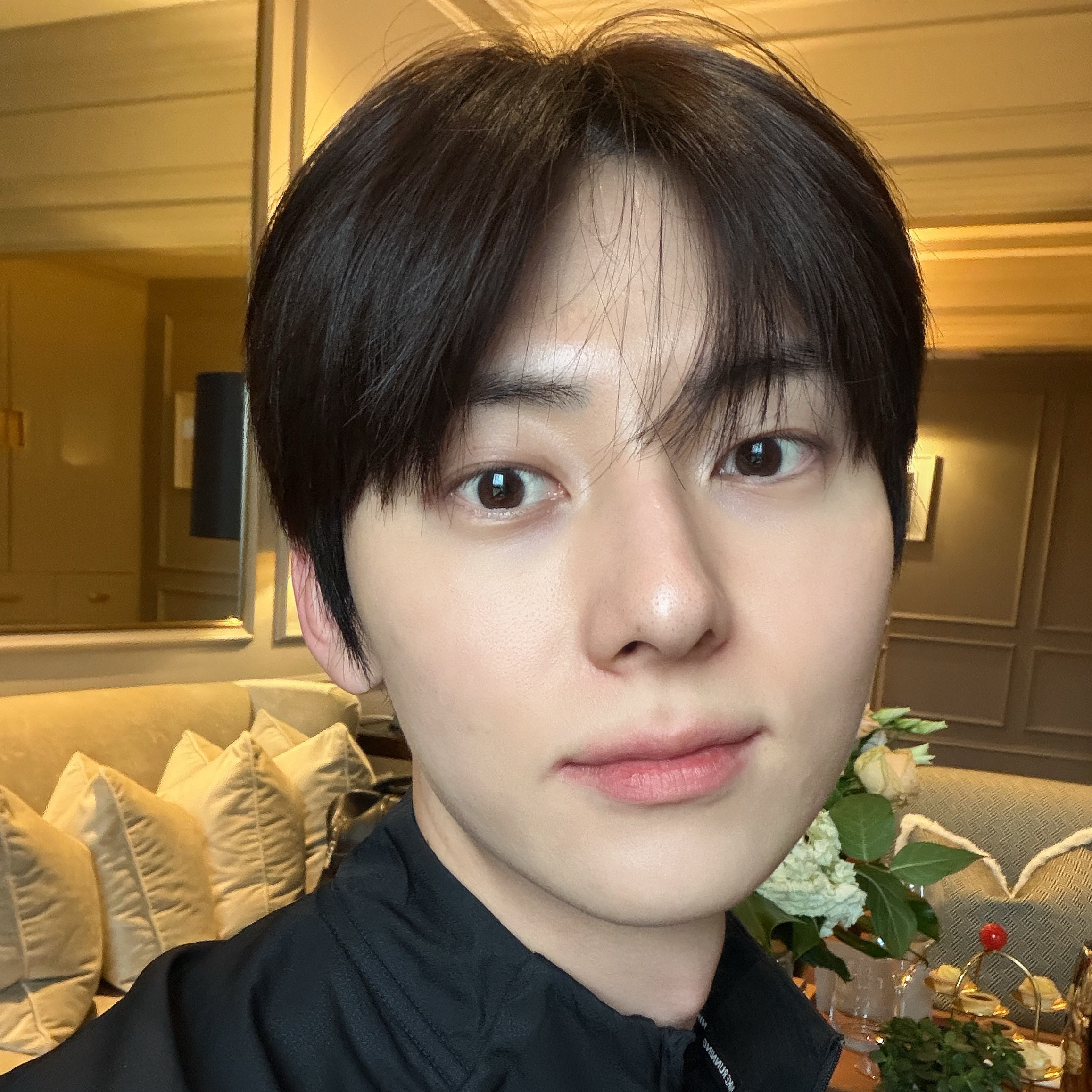 Recent activity shot of Hwang Minhyun