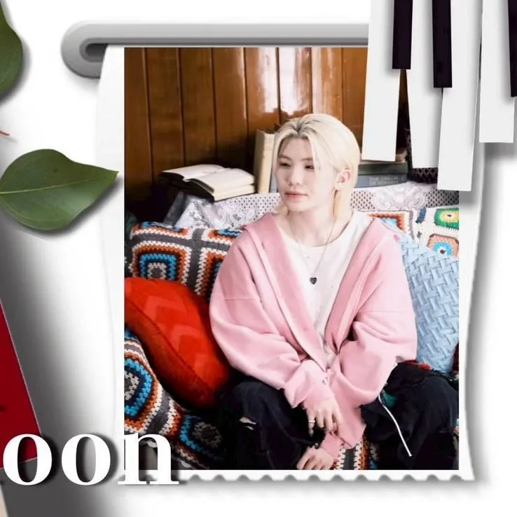 Latest photo of Woozi (SEVENTEEN)