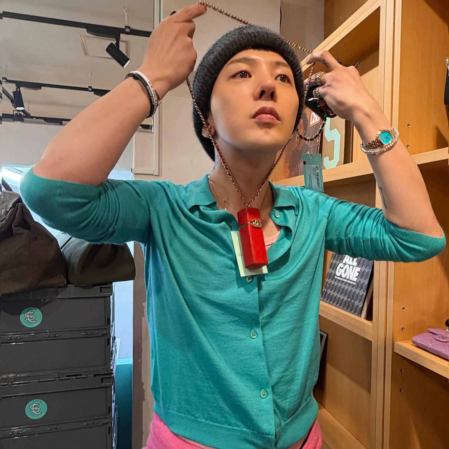 Recent activity shot of G-DRAGON (BIGBANG)