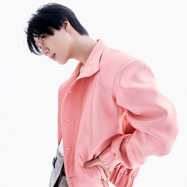 Behind-the-scenes cut of Taemin (SHINee)