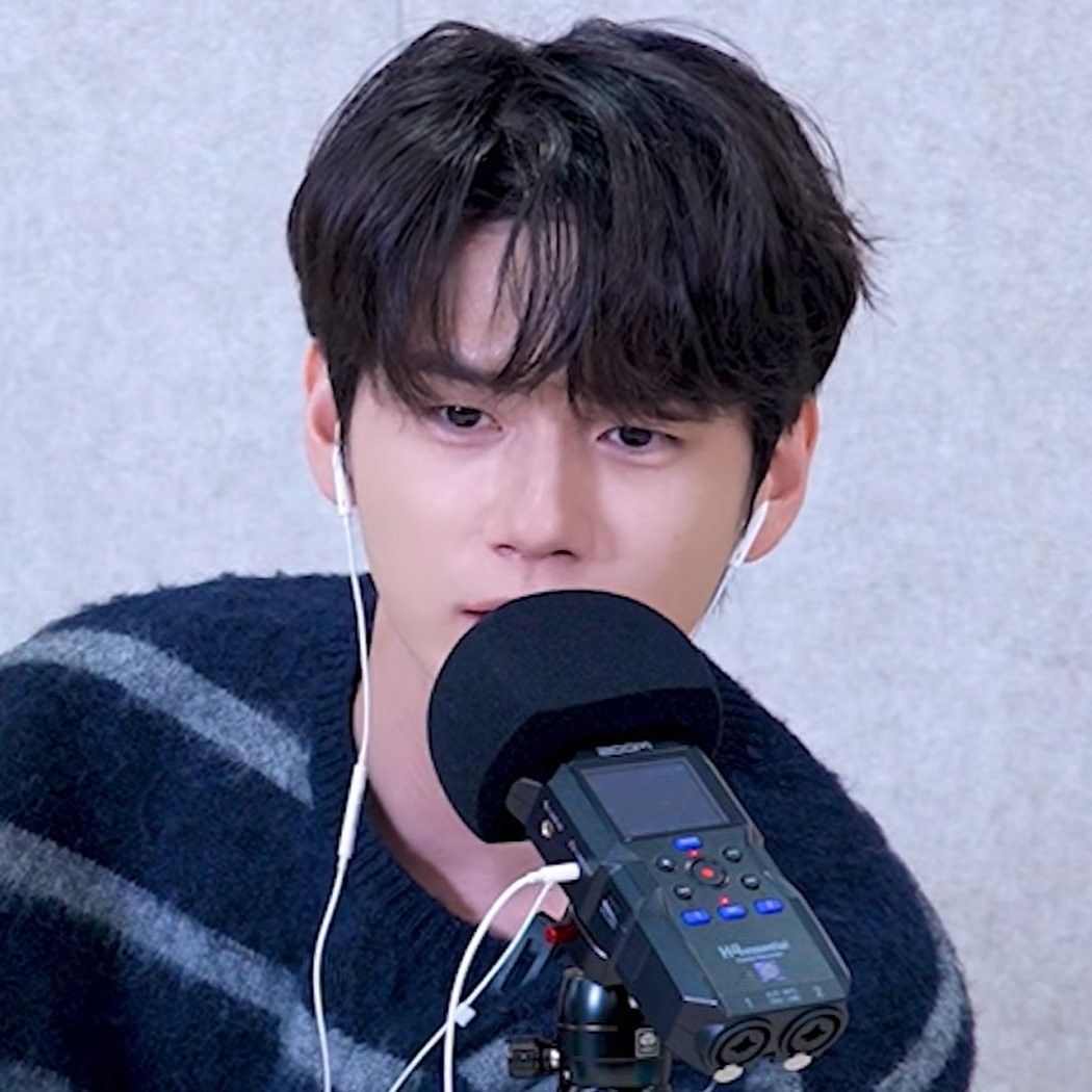 옹성우의 비하인드 컷