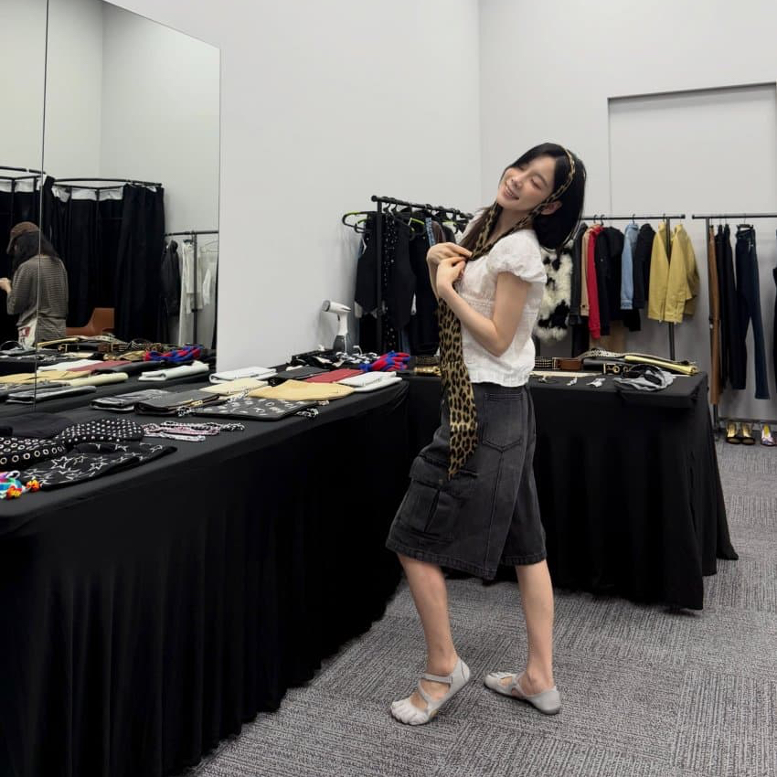 Latest photo of Taeyeon (Girls' Generation)