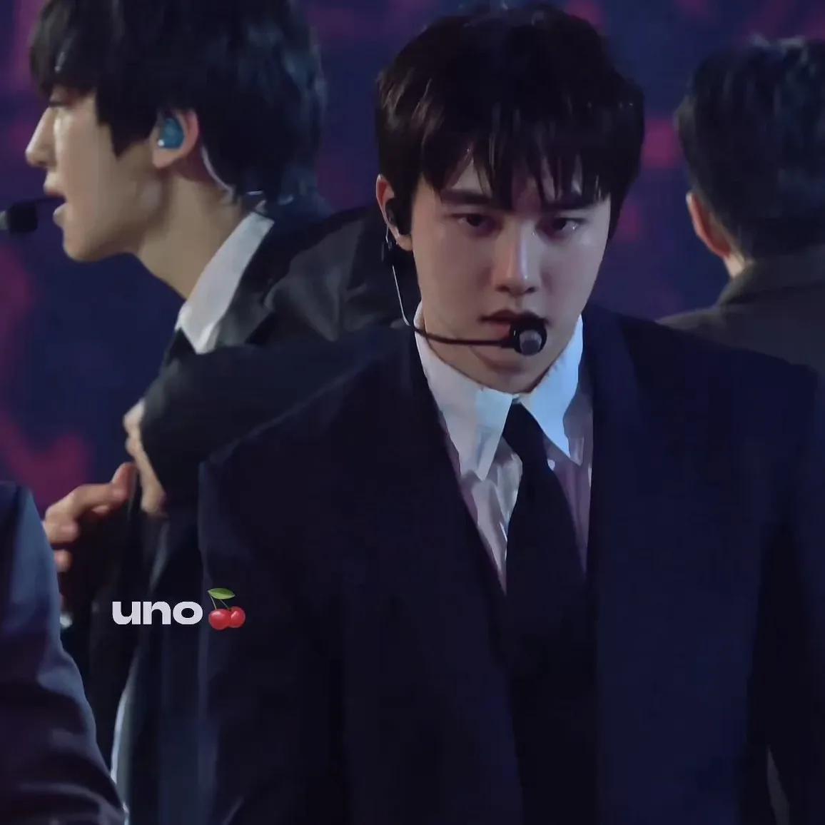 디오 (EXO)의 최신 사진
