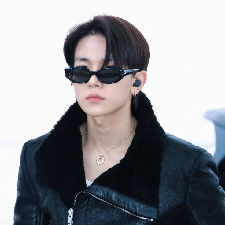 에반의 최신 사진