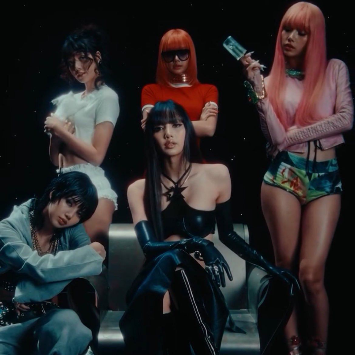 Potret di balik layar Lisa (BLACKPINK)