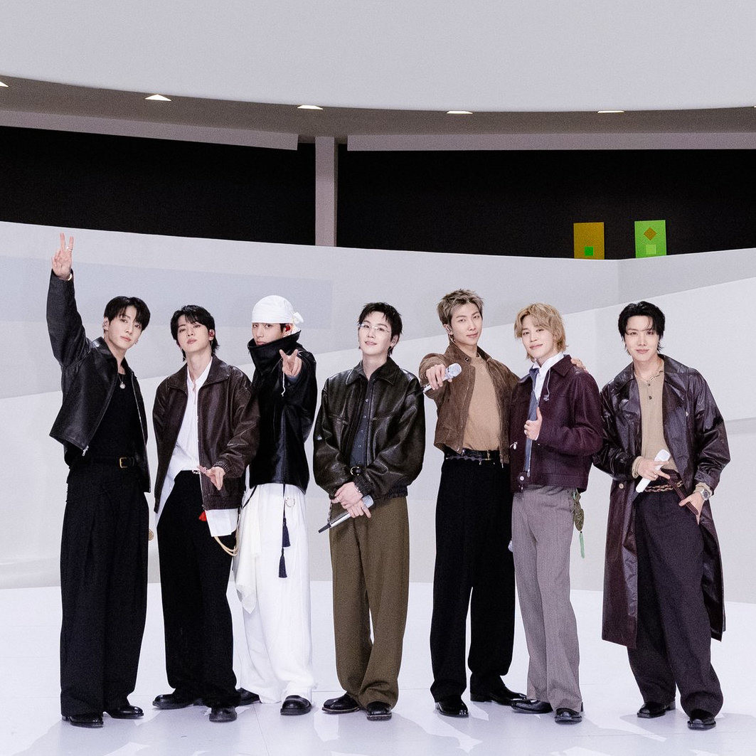 A moment captured by V (BTS)'s fan