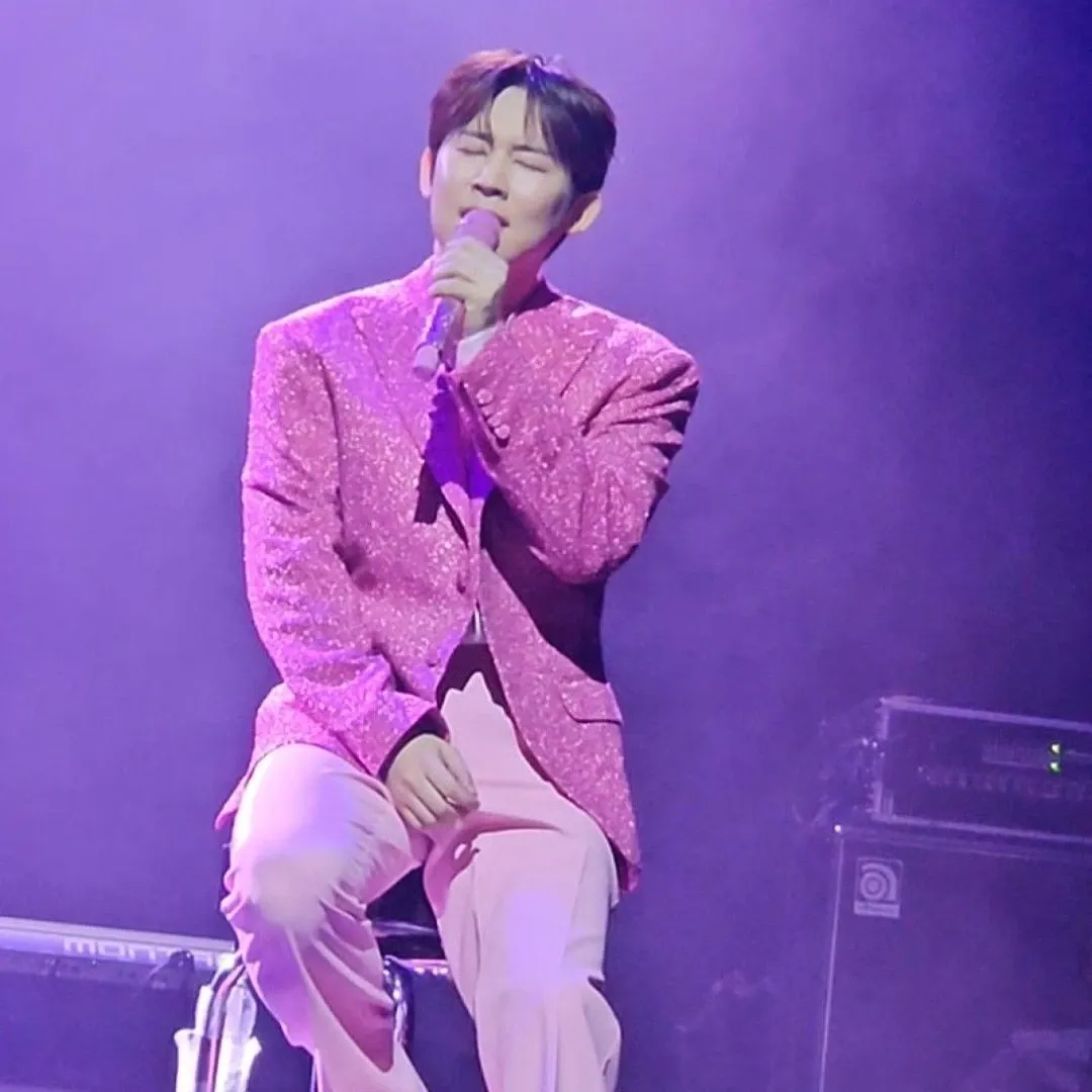 Behind-the-scenes cut of Hwasa (MAMAMOO)