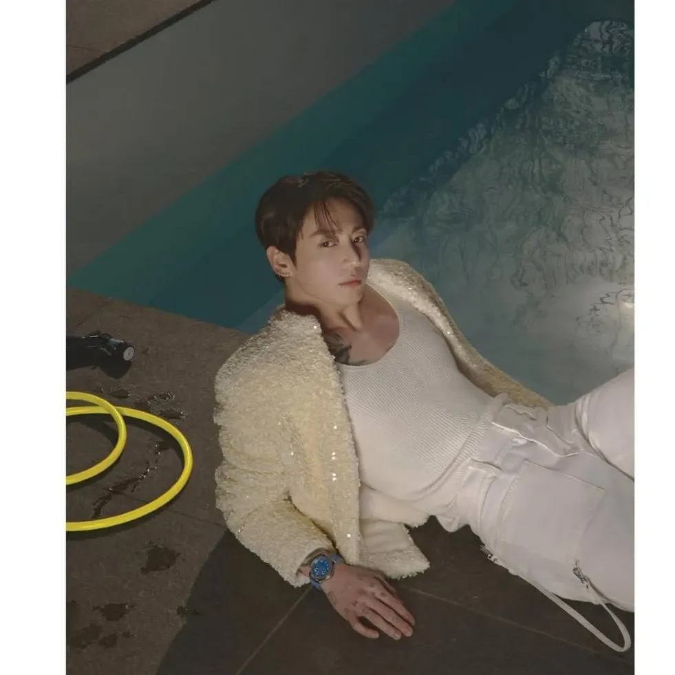 Latest photo of Jungkook (BTS)