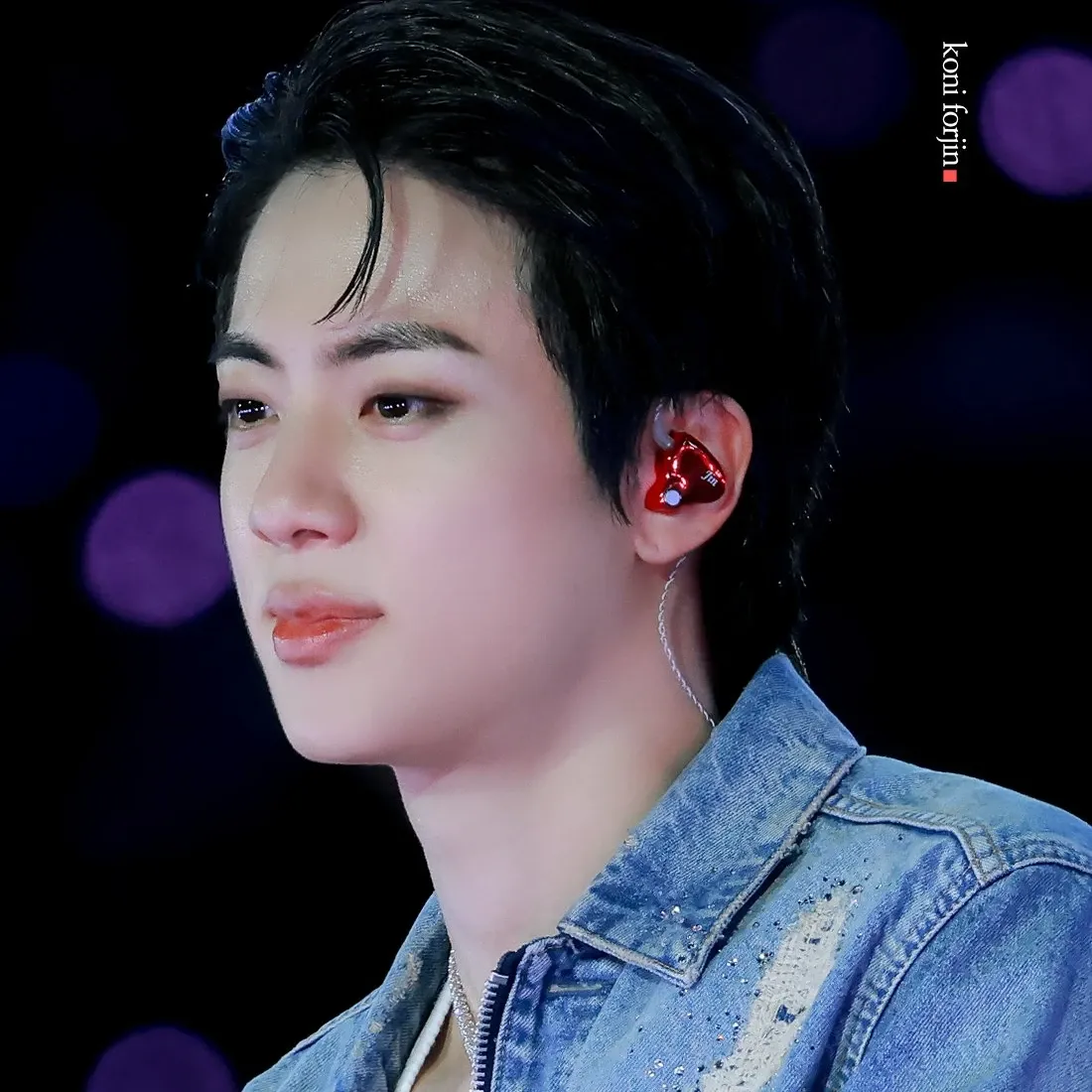 Foto aktivitas terbaru Jin (BTS)