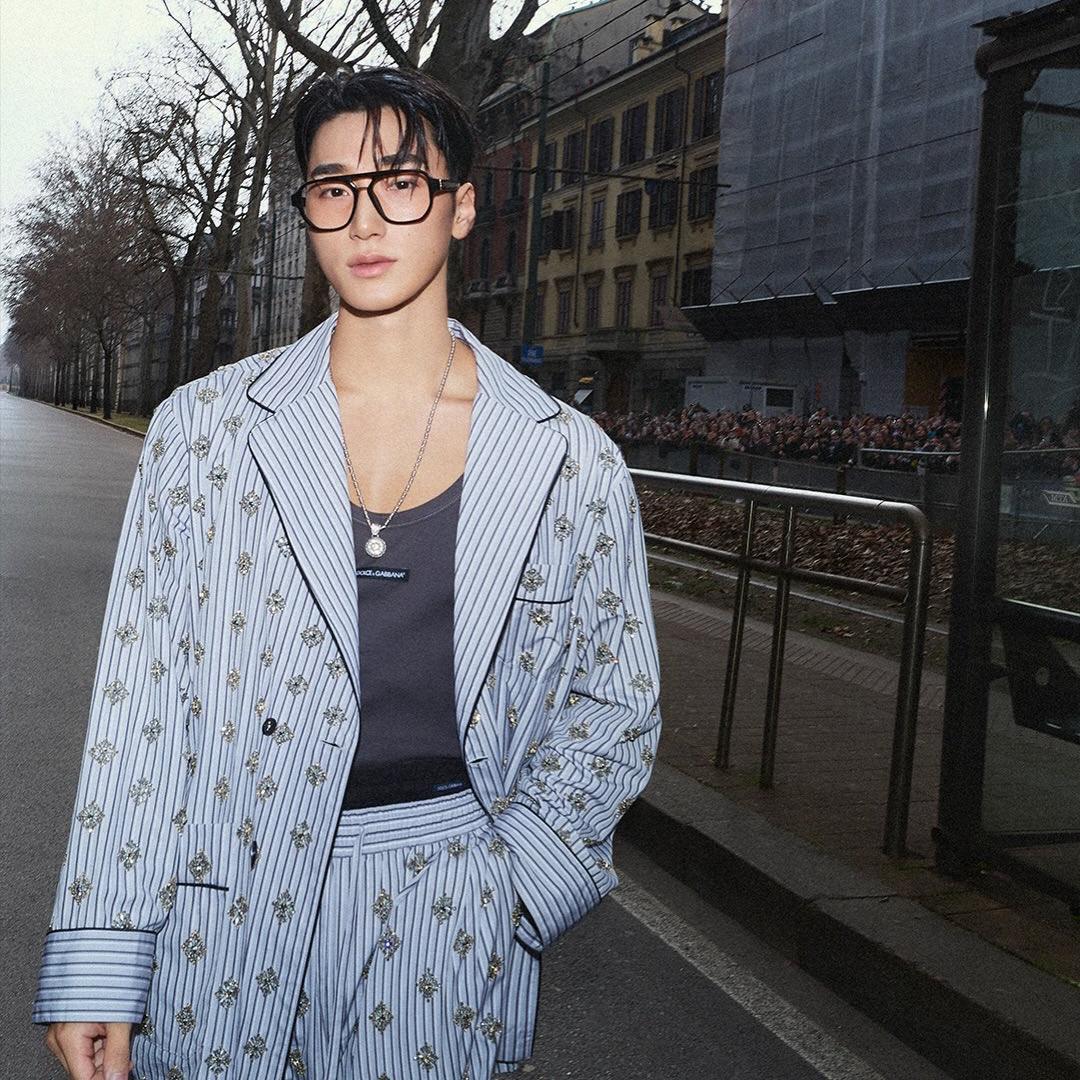 Recent activity shot of ATEEZ