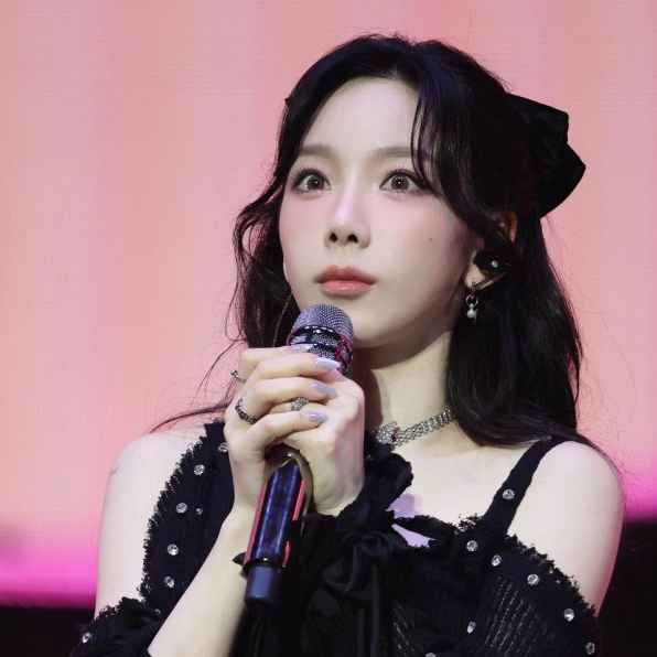 A moment captured by Taeyeon (Girls' Generation)'s fan