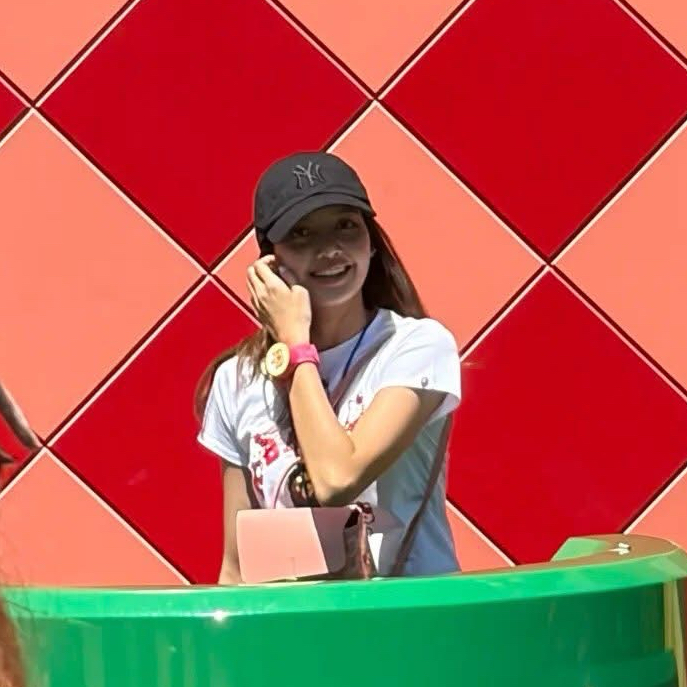 Foto terbaru Lisa (BLACKPINK)