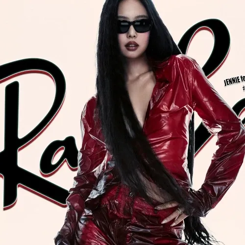 Jennie (BLACKPINK)粉丝拍下的瞬间