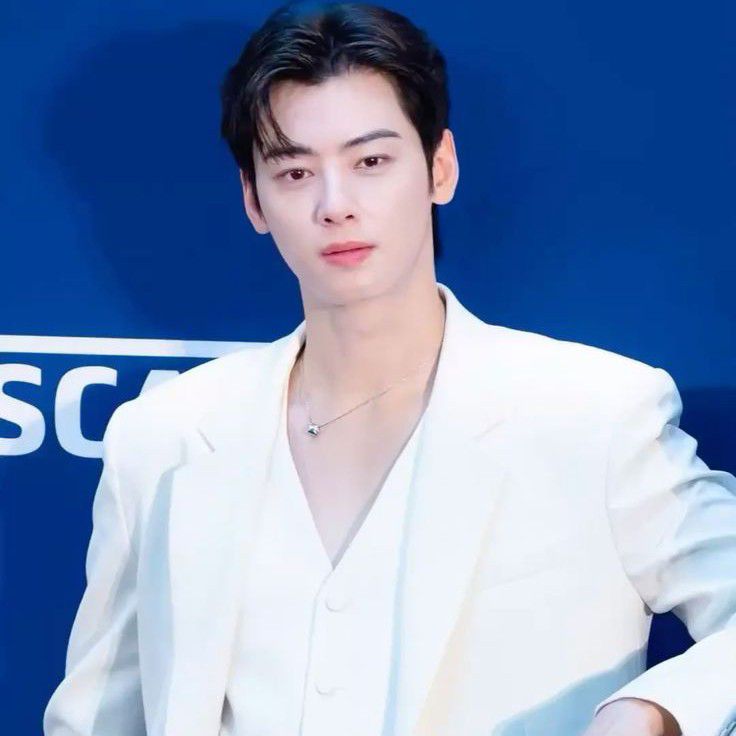 Behind-the-scenes cut of Eunwoo (ASTRO)