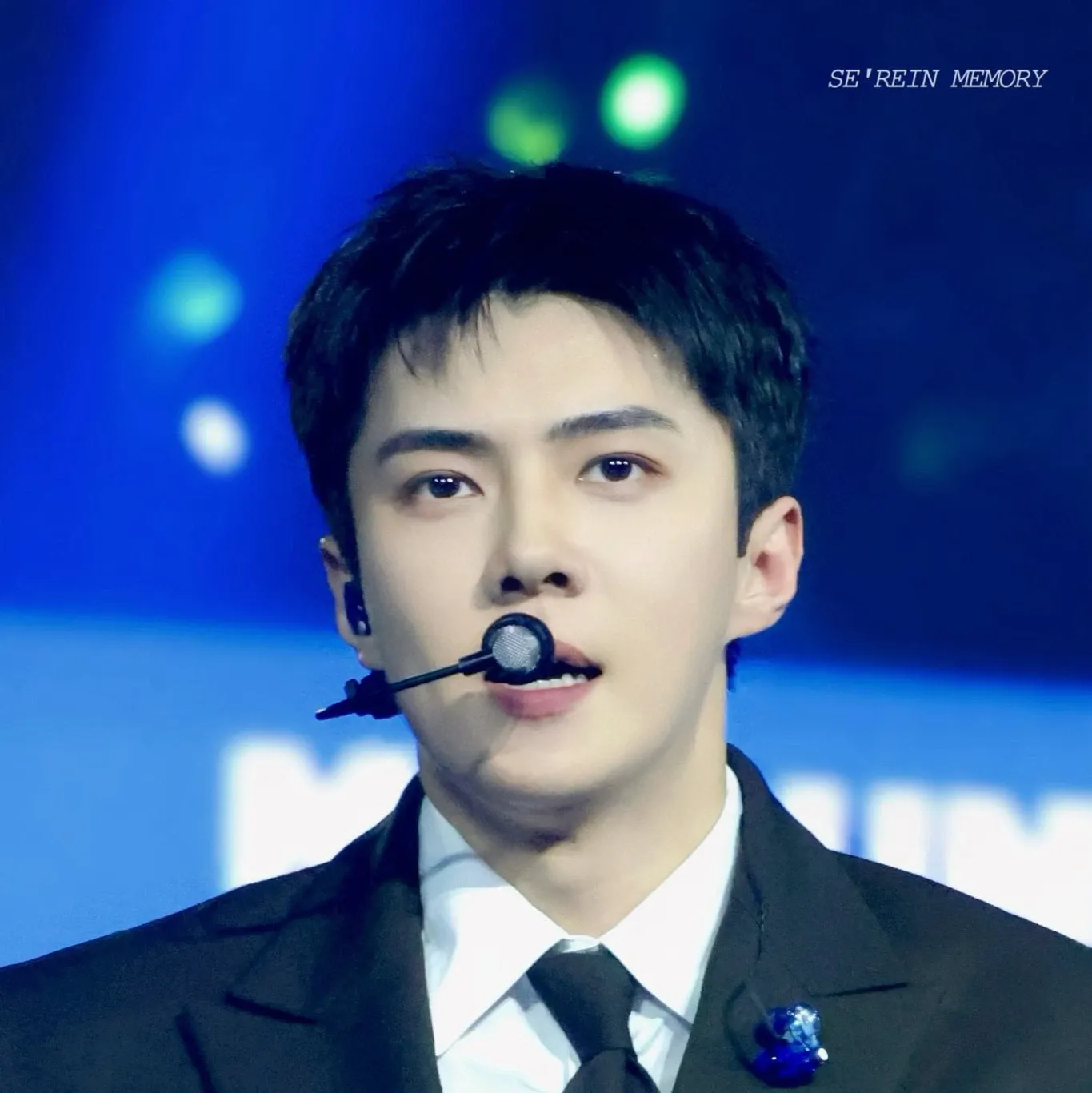 세훈 (EXO)의 비하인드 컷