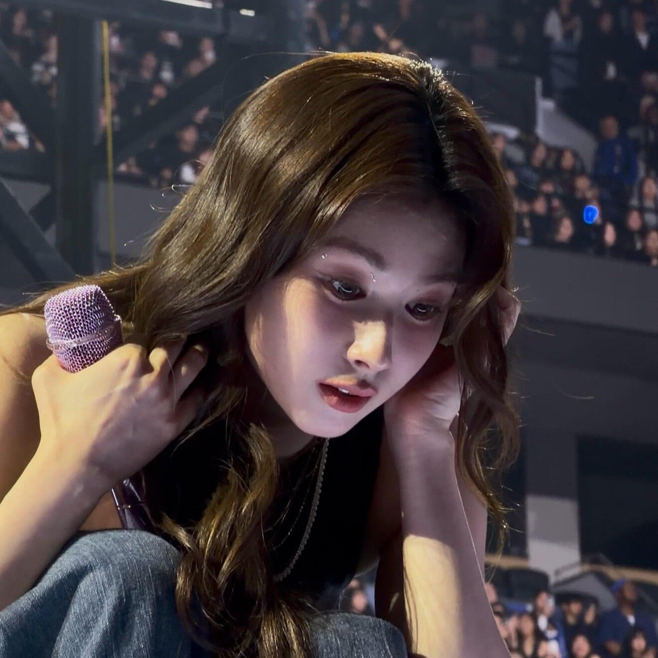 Sana (TWICE)的幕后花絮