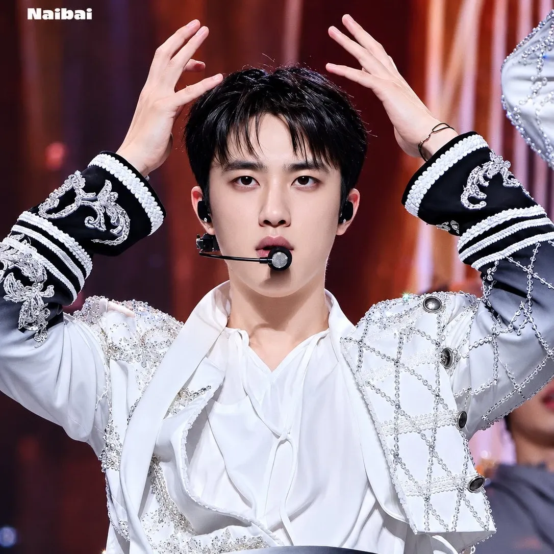 디오 (EXO) 최근 활동샷