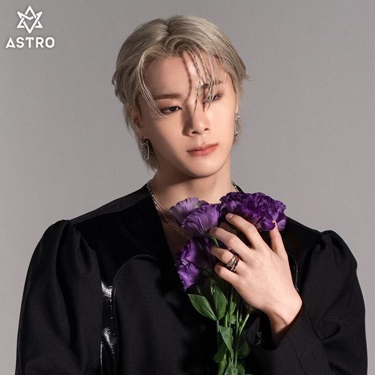 Recent activity shot of Moonbin (ASTRO)