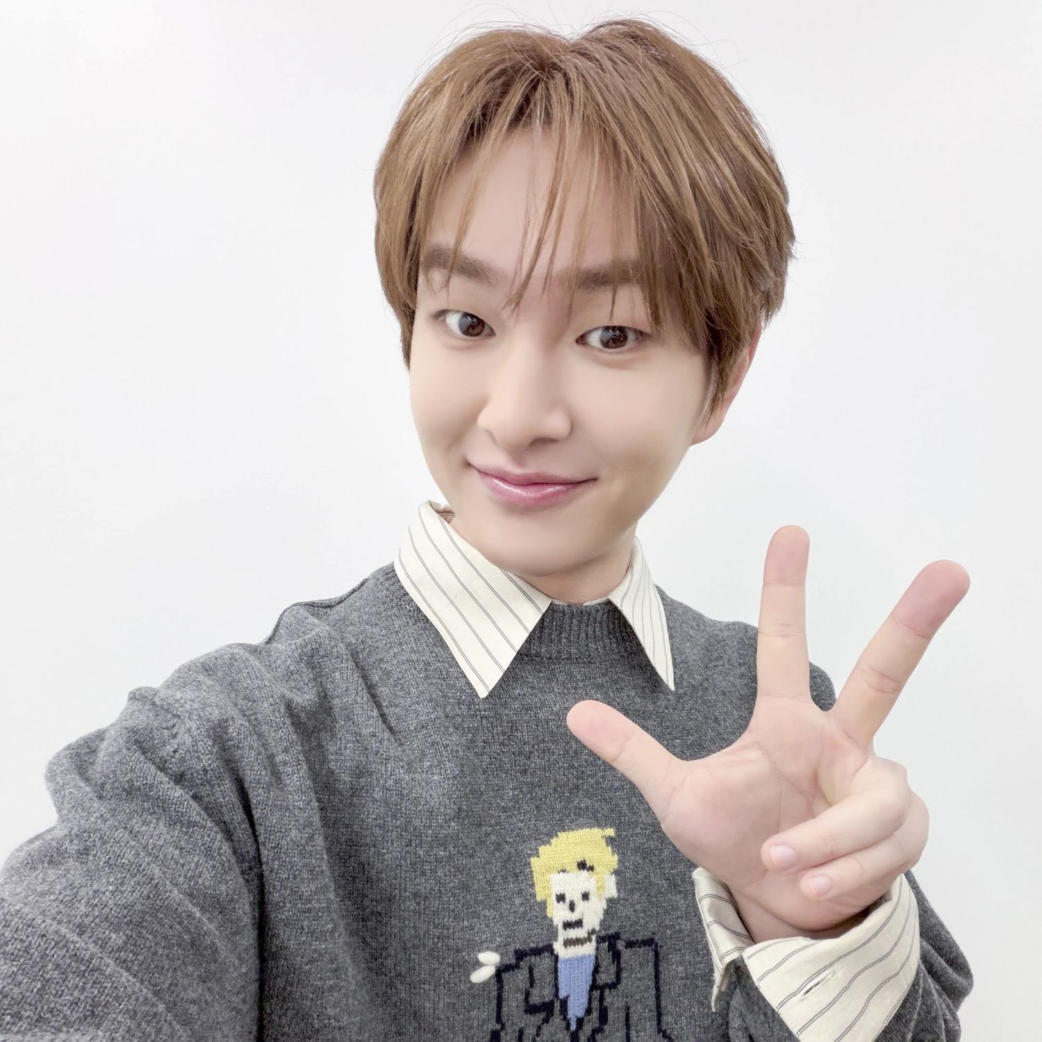Recent activity shot of Onew (SHINee)