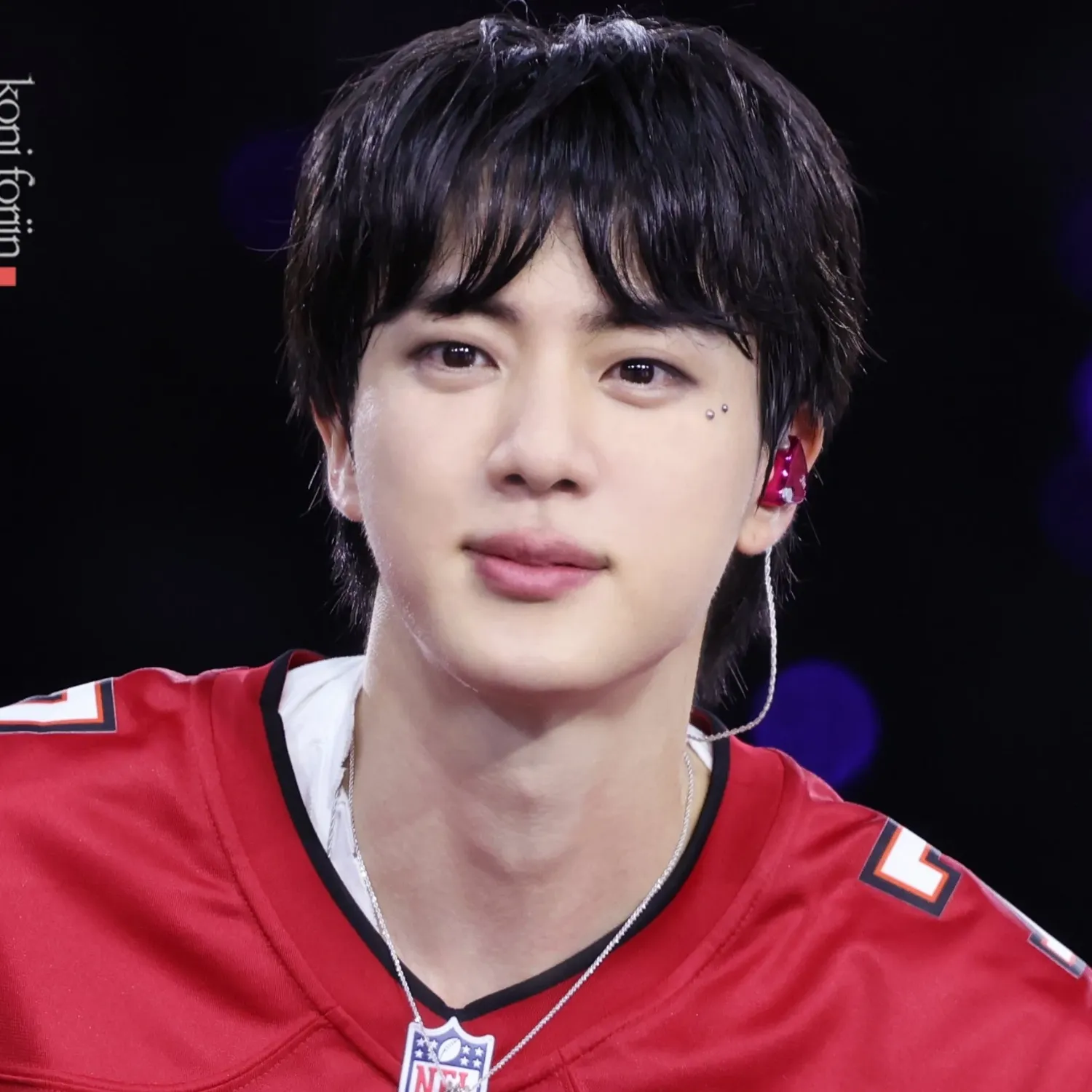Behind-the-scenes cut of Jin (BTS)