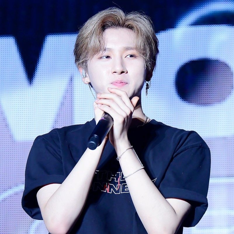몬스타엑스의 비하인드 컷