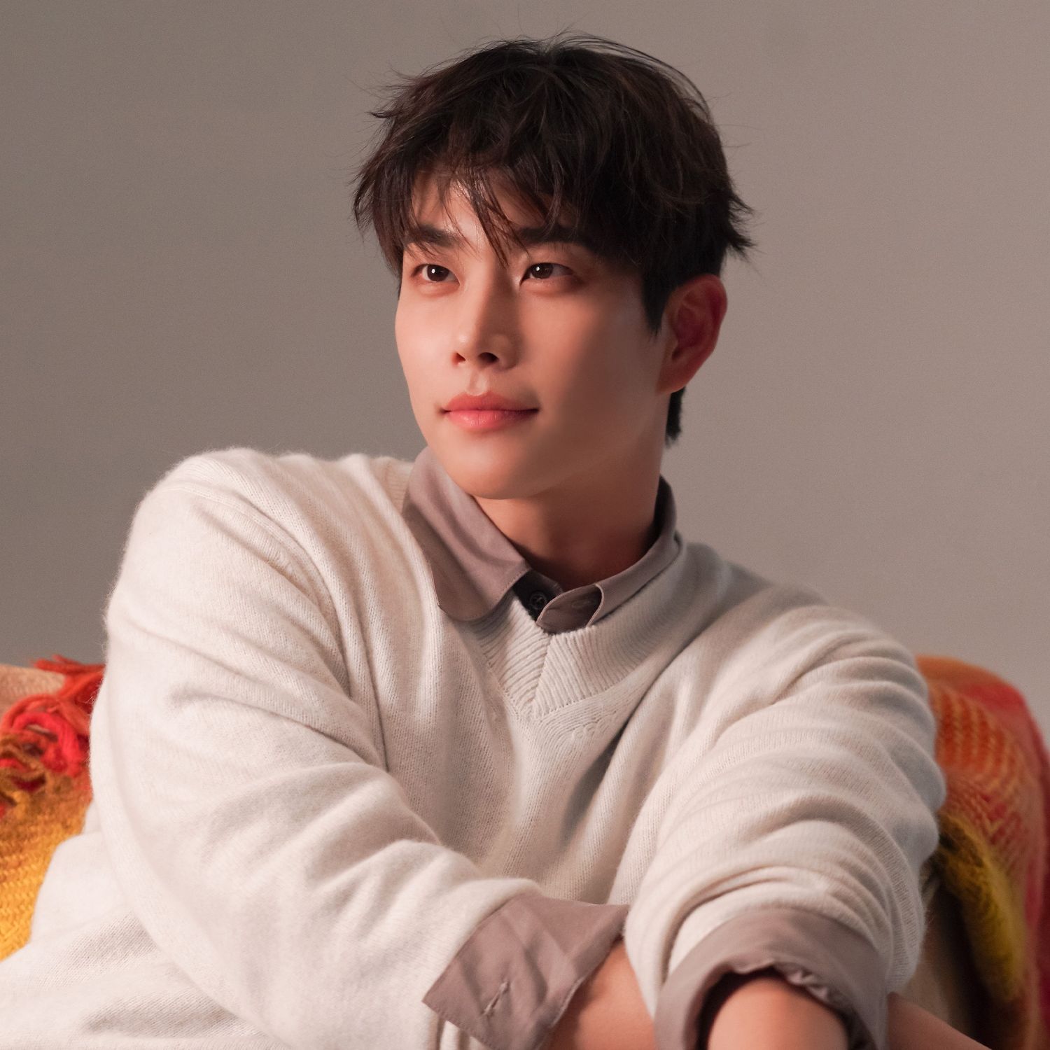 Behind-the-scenes cut of MJ (ASTRO)