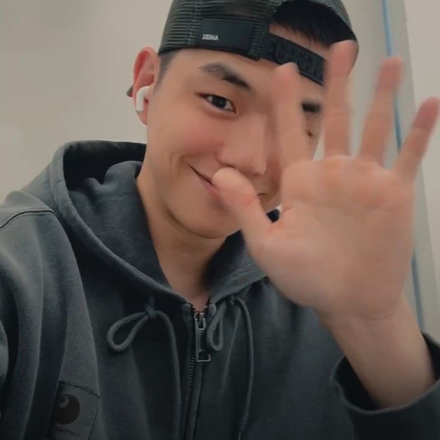 강다니엘 최근 활동샷