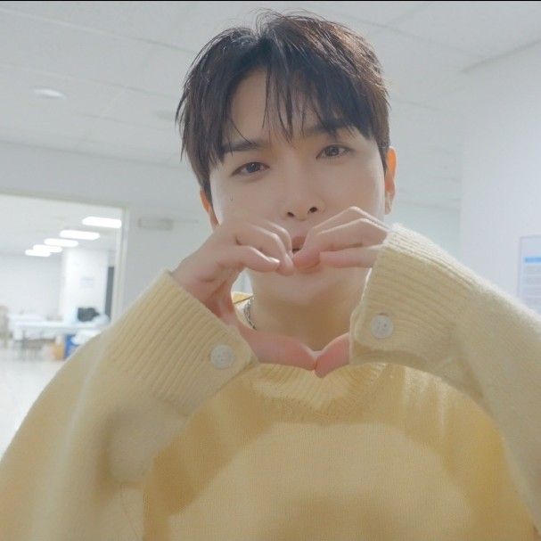 A moment captured by Ryeowook (Super Junior)'s fan