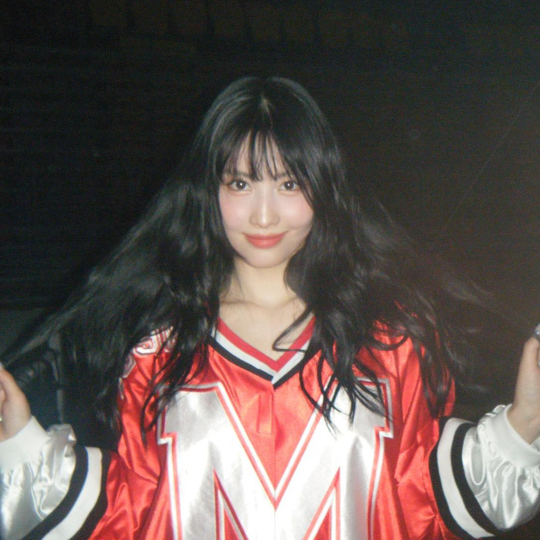 Momo (TWICE)的幕後花絮