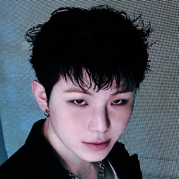 Behind-the-scenes cut of Woozi (SEVENTEEN)