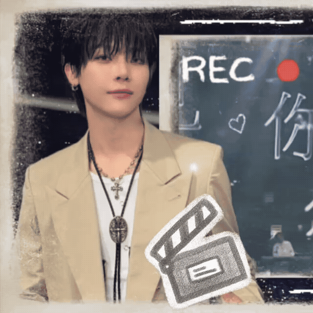 Latest photo of Nicholas (&TEAM)