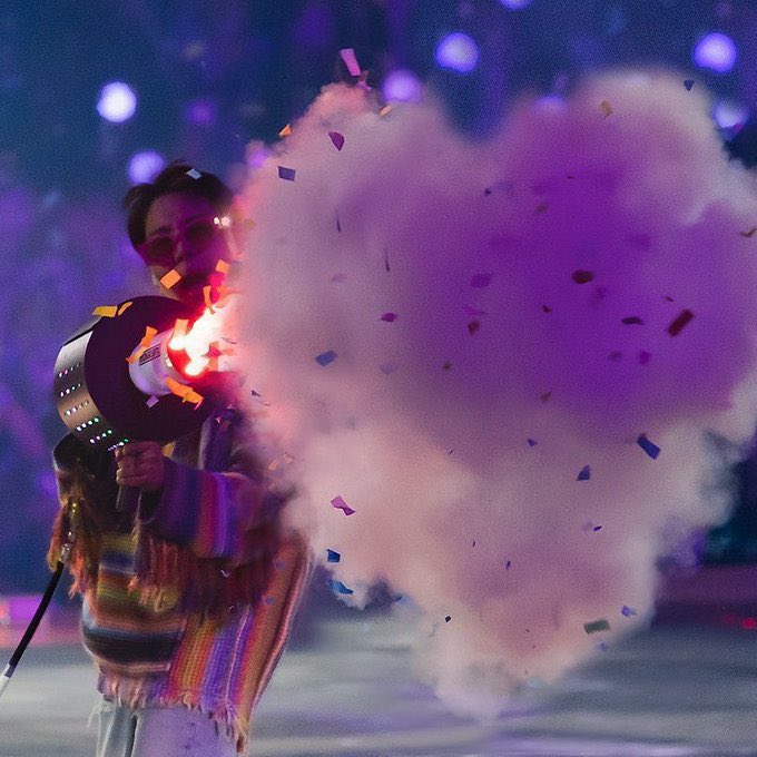 제이홉 (방탄소년단)의 최신 사진