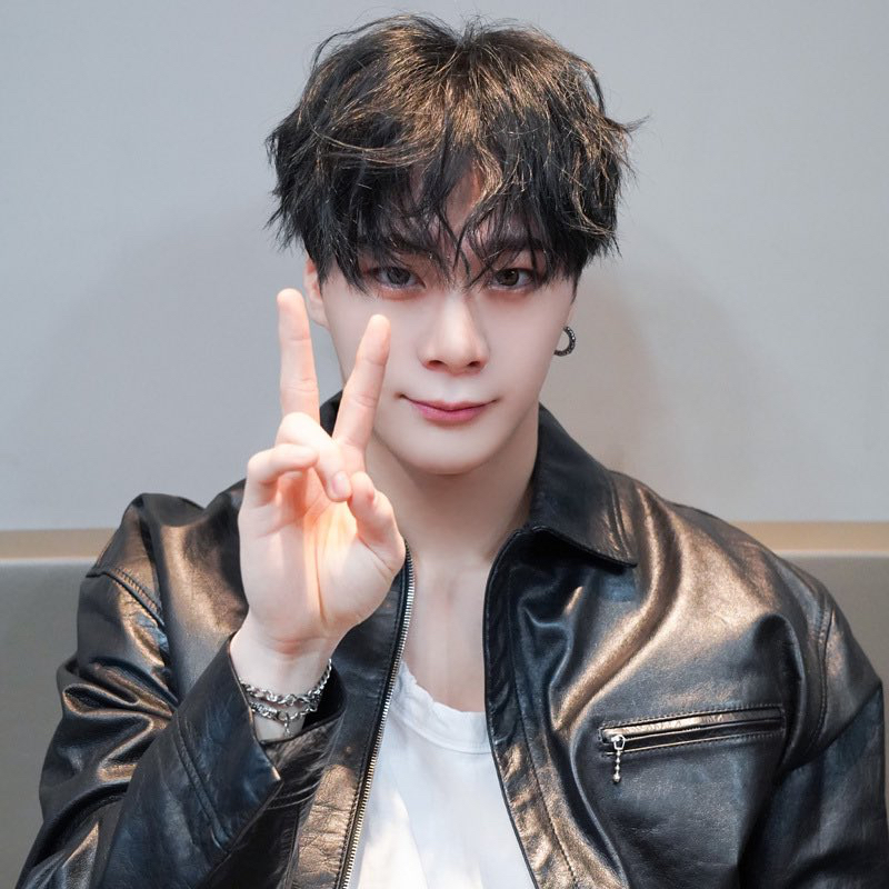 Behind-the-scenes cut of Moonbin (ASTRO)