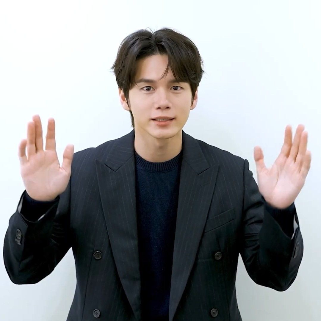 邕聖祐粉絲拍下的瞬間