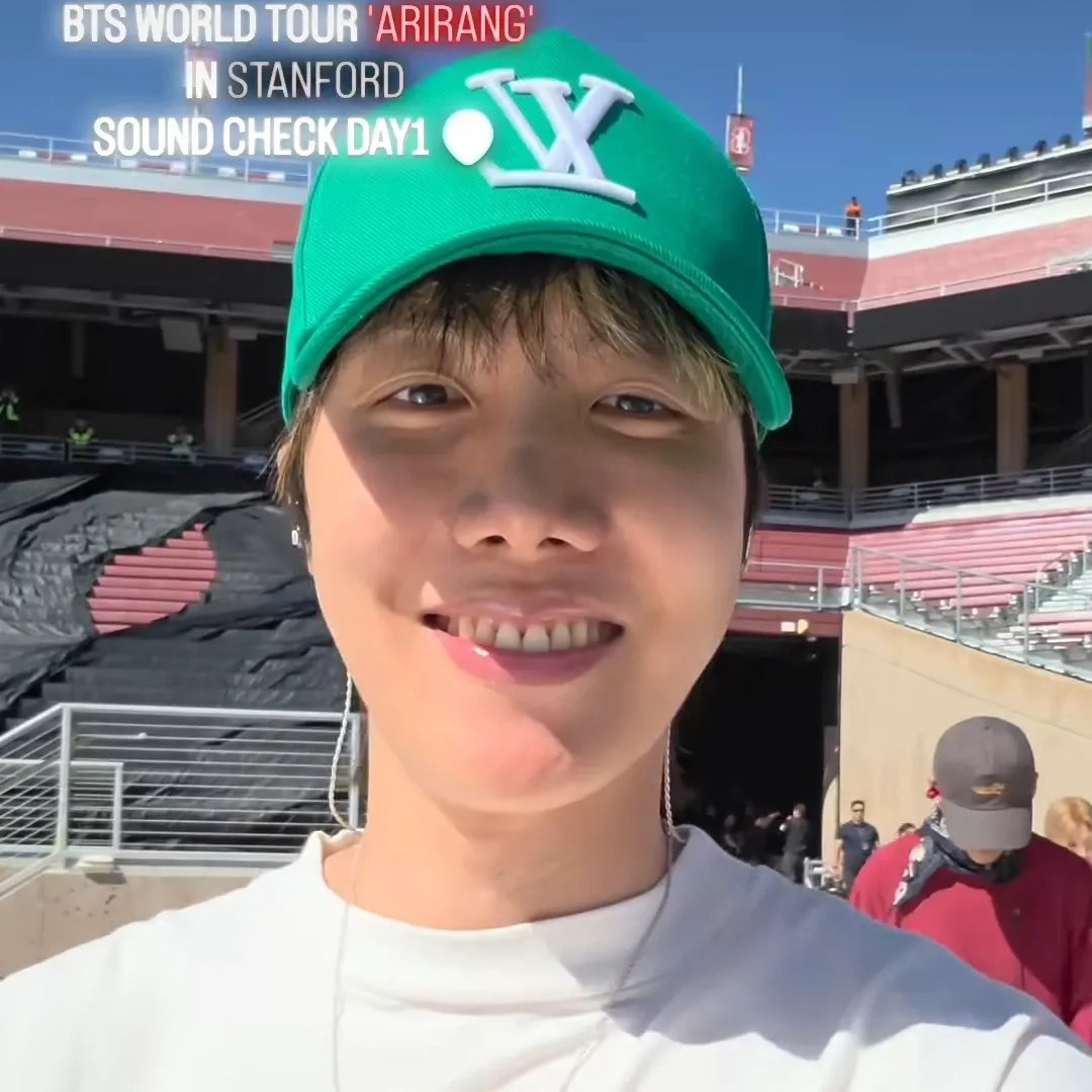 Foto terbaru j-hope (BTS)