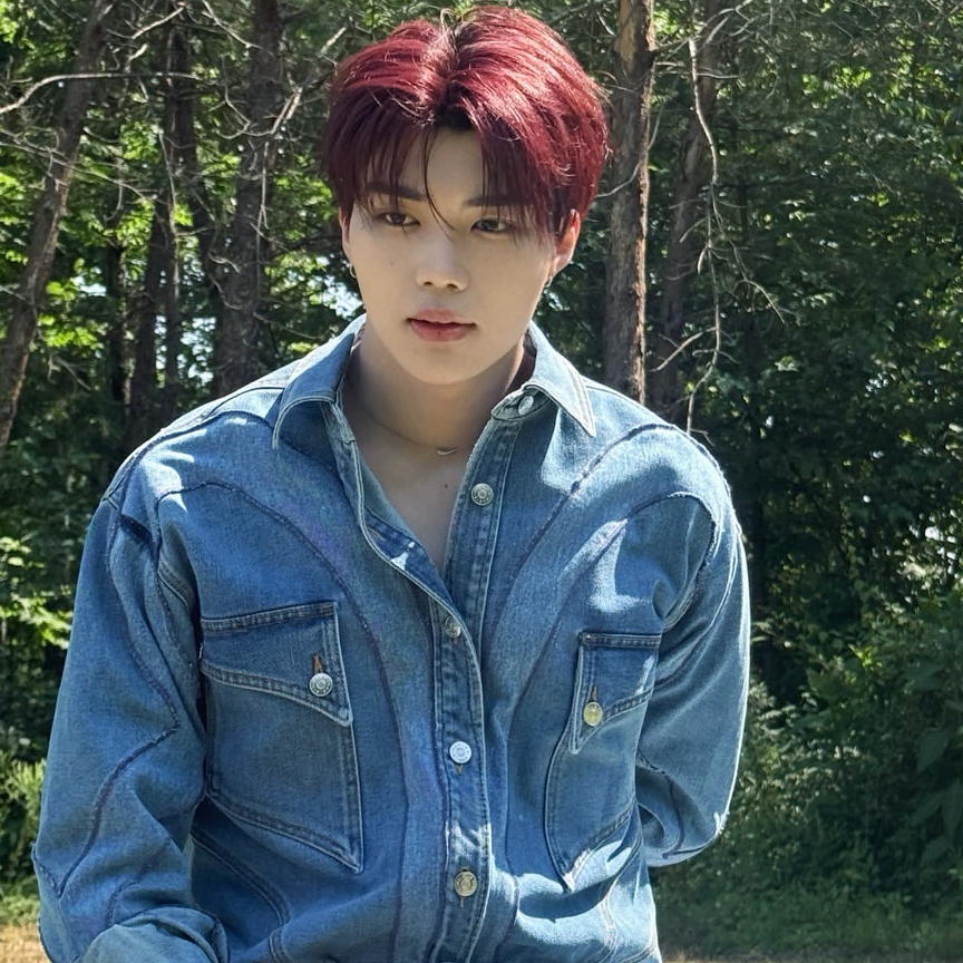 Recent activity shot of Park Gunwook (ZEROBASEONE)