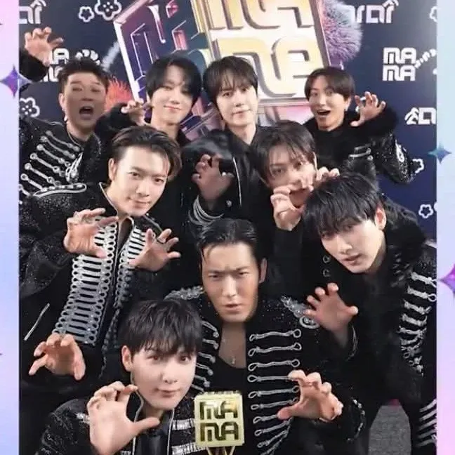 Behind-the-scenes cut of Super Junior