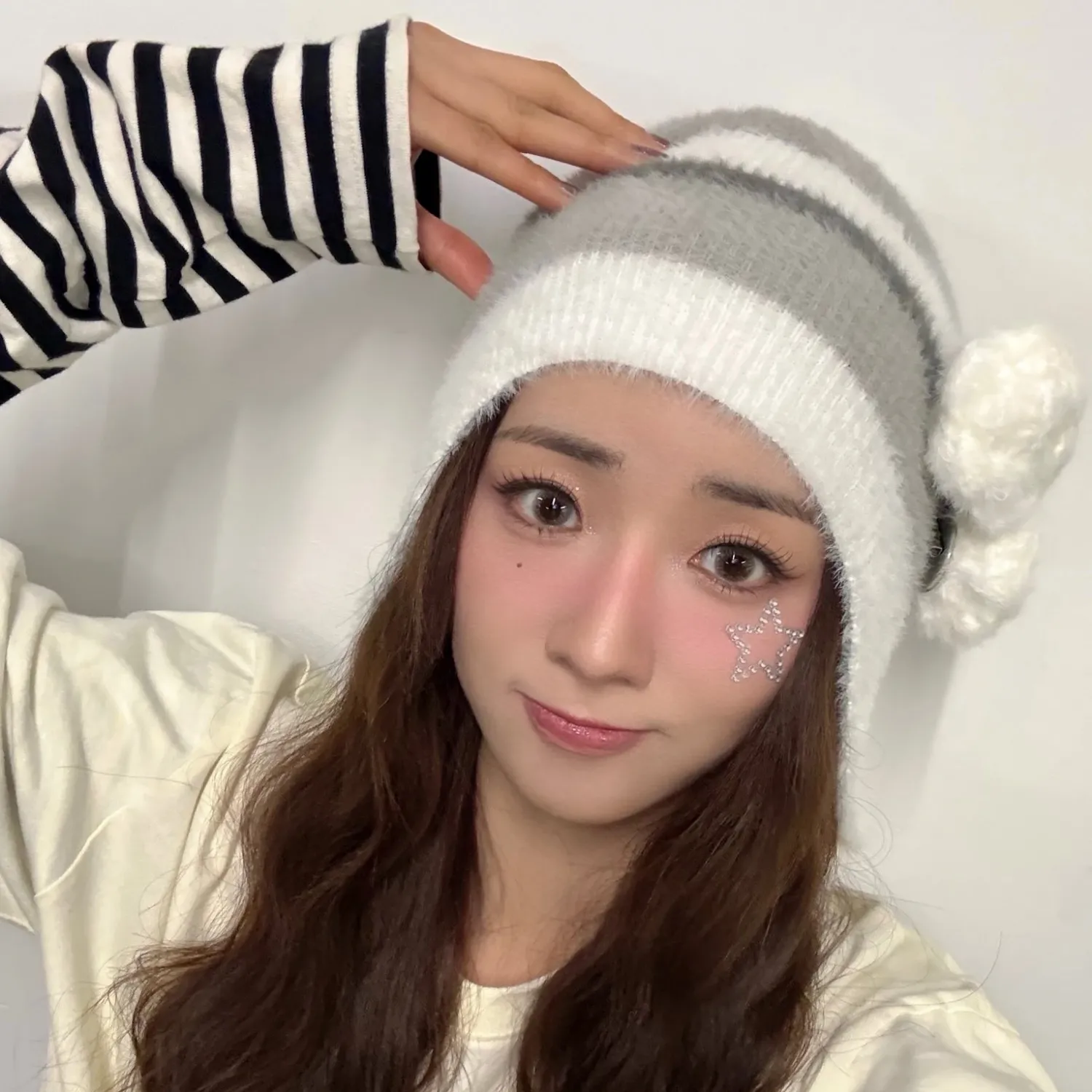 Recent activity shot of Yoon Bomi (Apink)