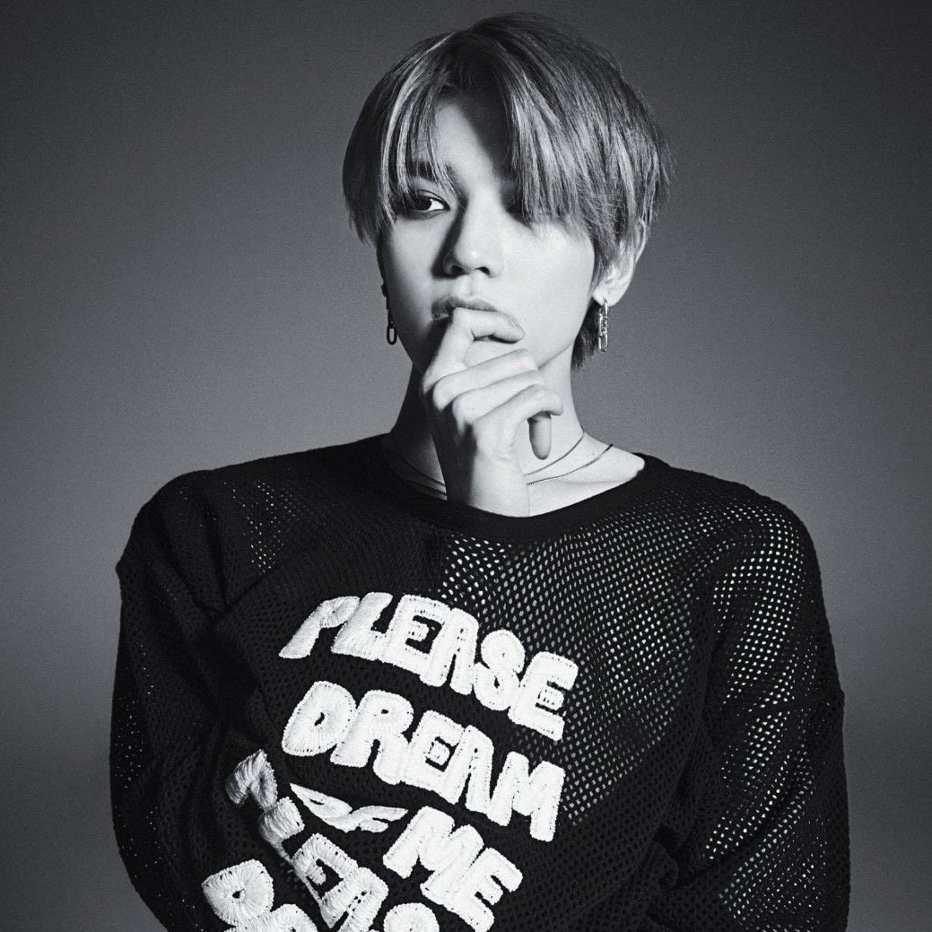 A moment captured by Taeyong (NCT 127)'s fan