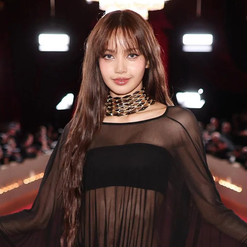 Lisa (BLACKPINK)的最新活动照片