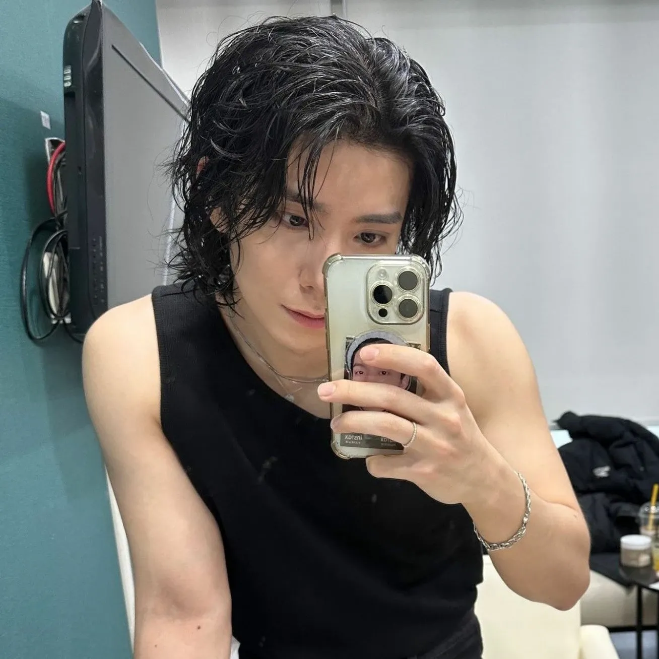 Potret di balik layar SF9