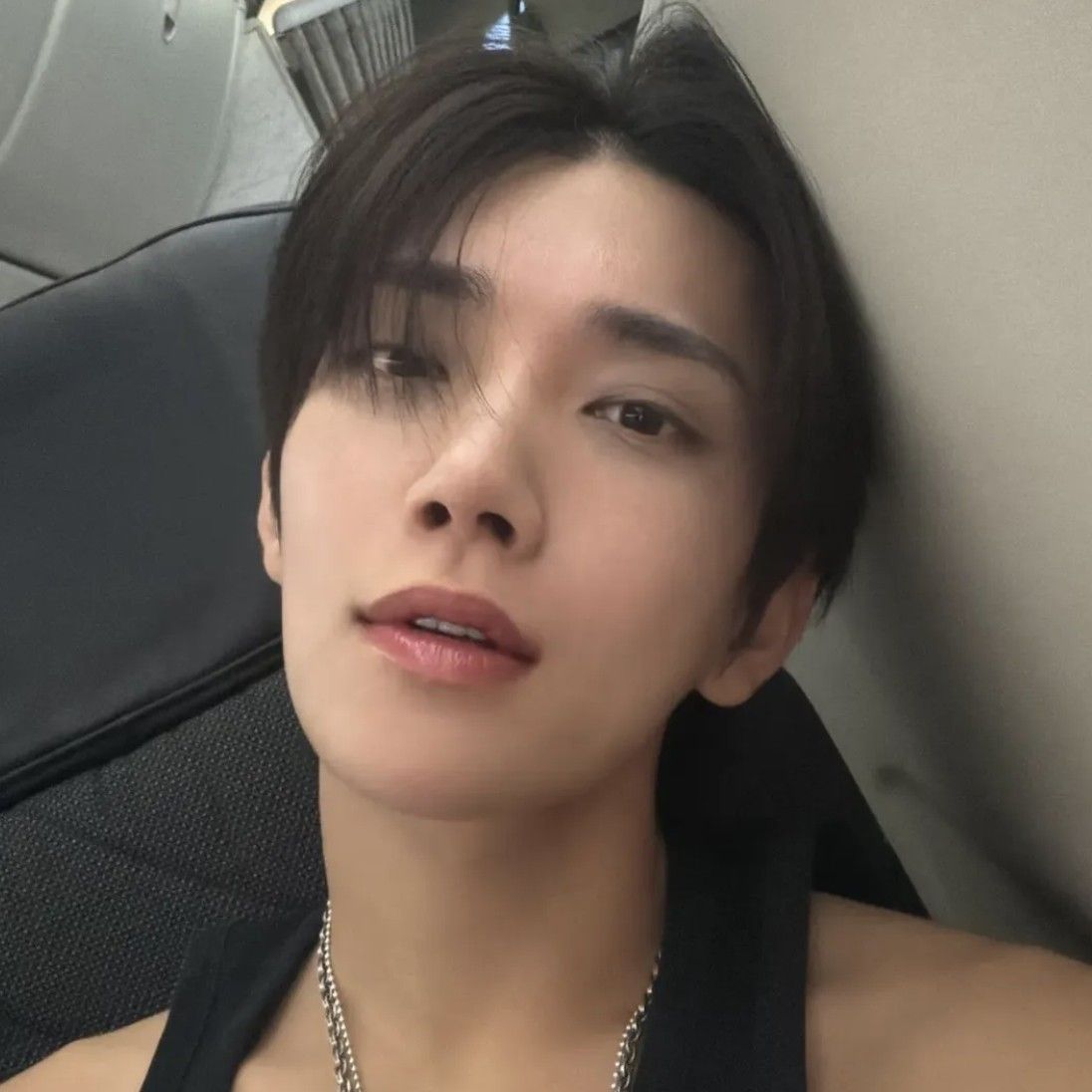 Latest photo of Joshua (SEVENTEEN)