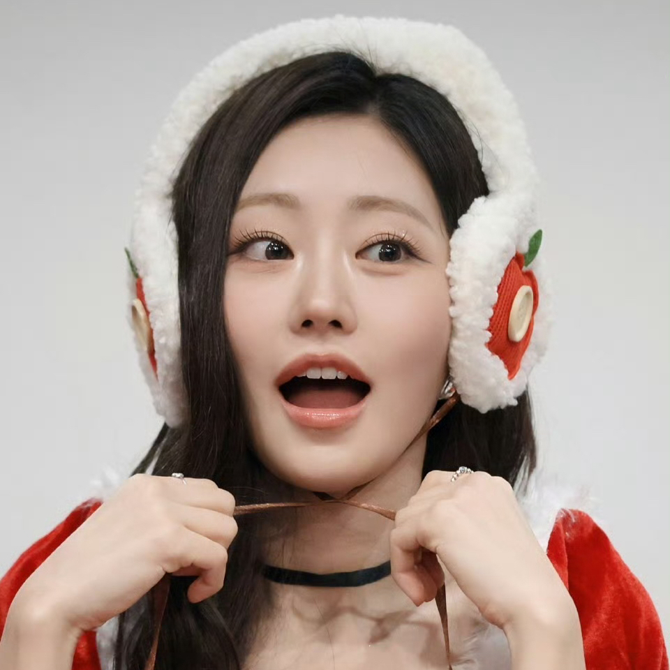 Julie (KISS OF LIFE)的幕後花絮